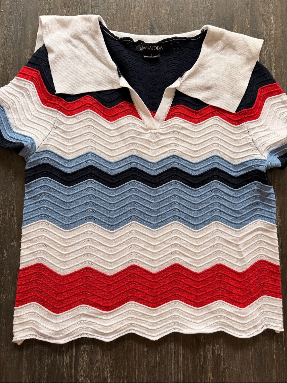 Studio Moda 
Short-Sleeve Wave Stripe Polo - Red, White & Blue
